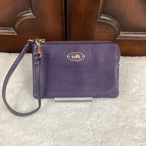 Coach Leather Wristlet - Picture 1 of 10